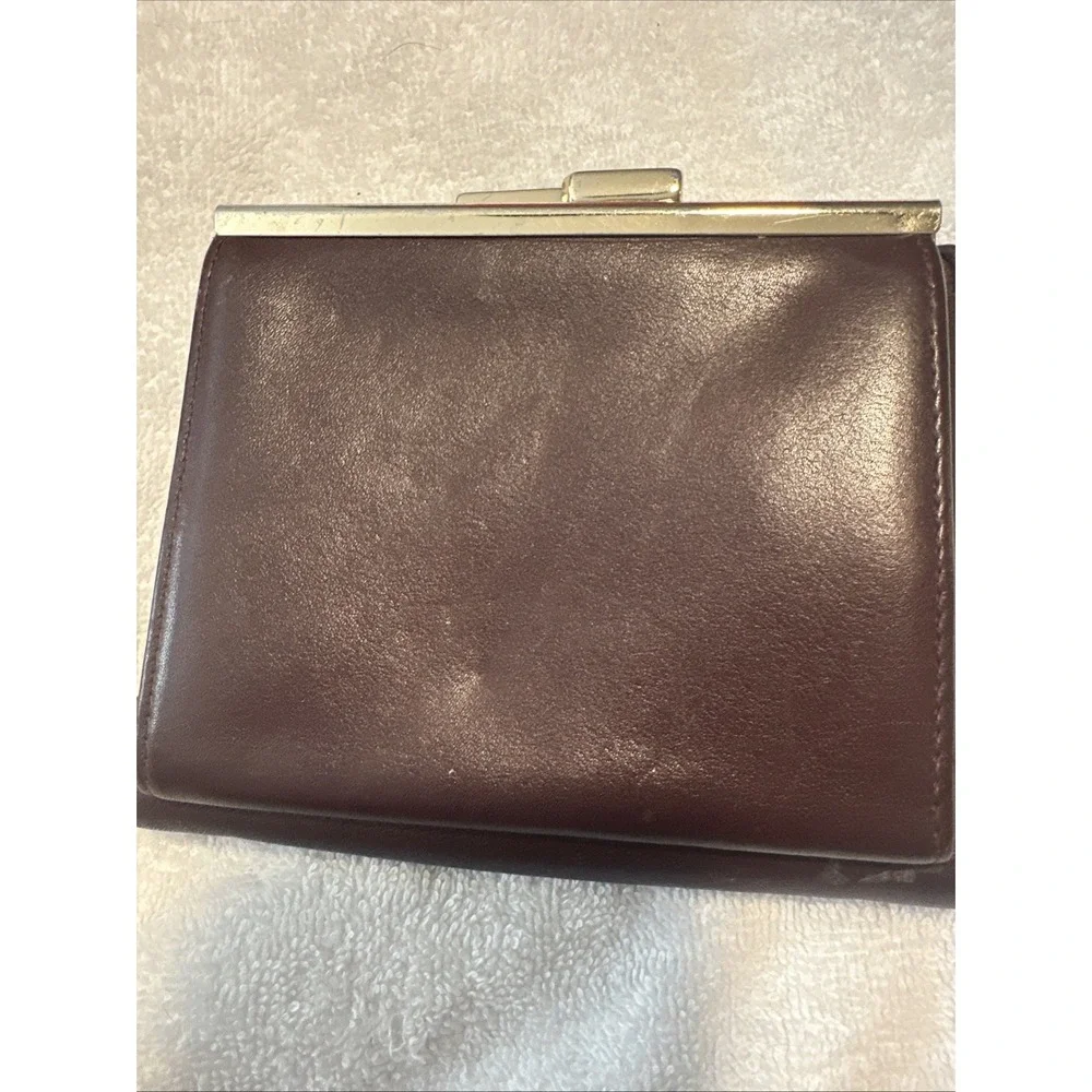 Aigner Smooth Leather Oxblood Burgundy Billfold Wallet Leather A Hardware